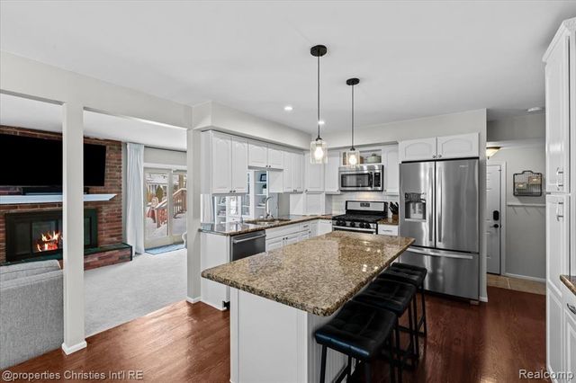 39142 Donald Street, Livonia, MI 48154
