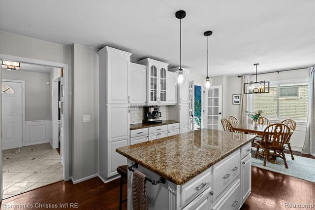 39142 Donald Street, Livonia, MI 48154
