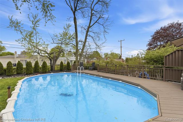 39142 Donald Street, Livonia, MI 48154