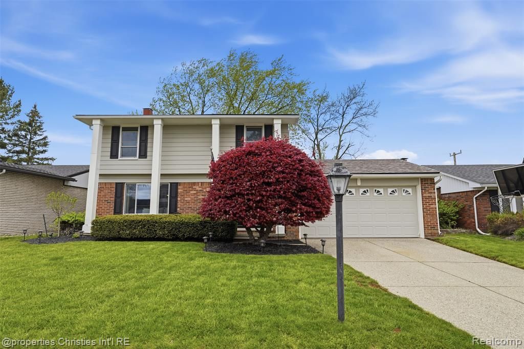 39142 Donald Street, Livonia, MI 48154