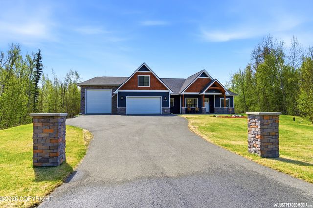7218 E Riparian Loop, Palmer, AK 99645