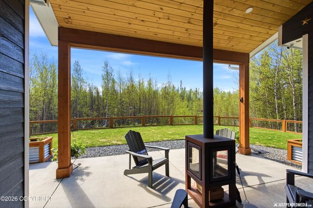 7218 E Riparian Loop, Palmer, AK 99645