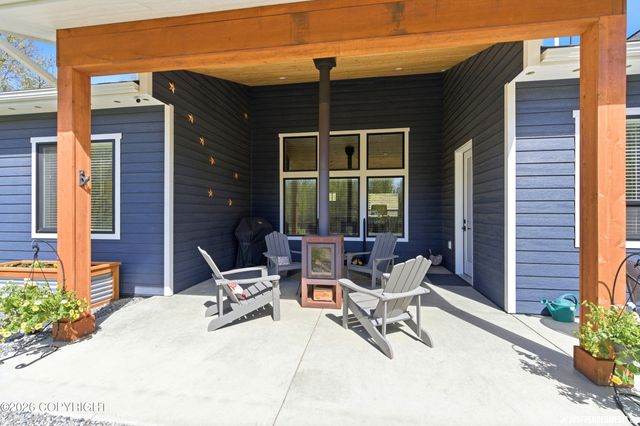 7218 E Riparian Loop, Palmer, AK 99645