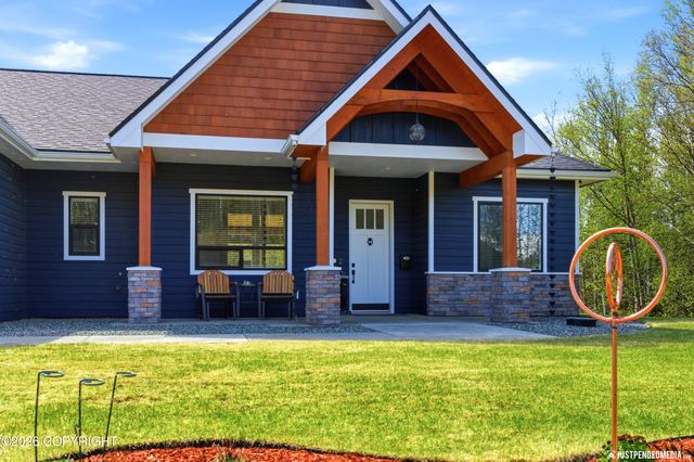 7218 E Riparian Loop, Palmer, AK 99645