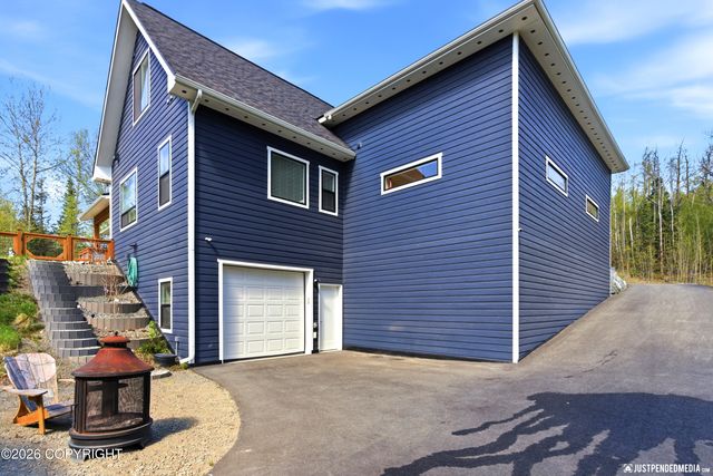 7218 E Riparian Loop, Palmer, AK 99645