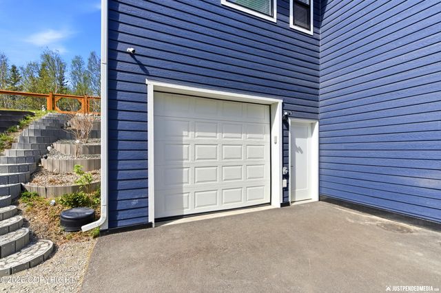 7218 E Riparian Loop, Palmer, AK 99645