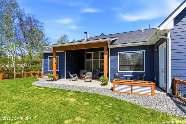7218 E Riparian Loop, Palmer, AK 99645