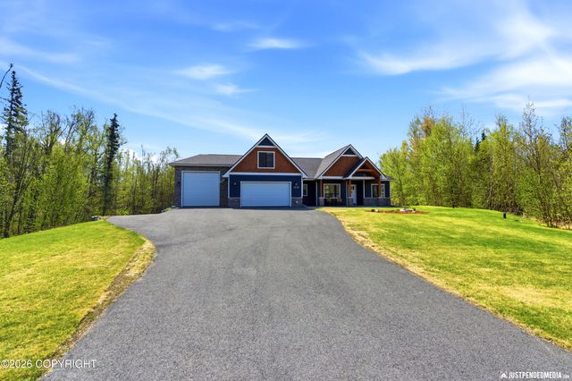 7218 E Riparian Loop, Palmer, AK 99645