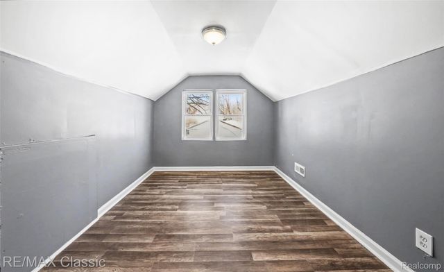 13849 Leonard Avenue, Warren, MI 48089