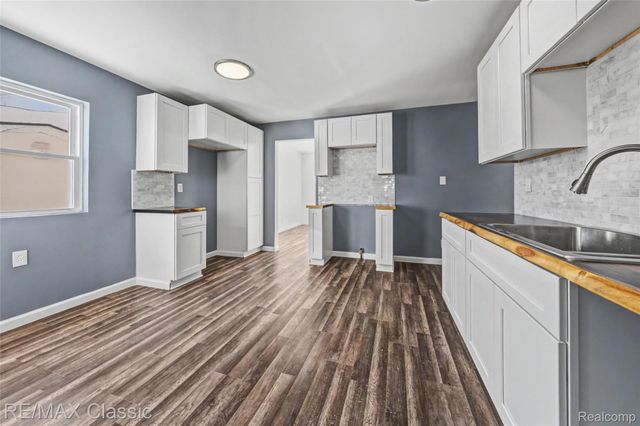 13849 Leonard Avenue, Warren, MI 48089