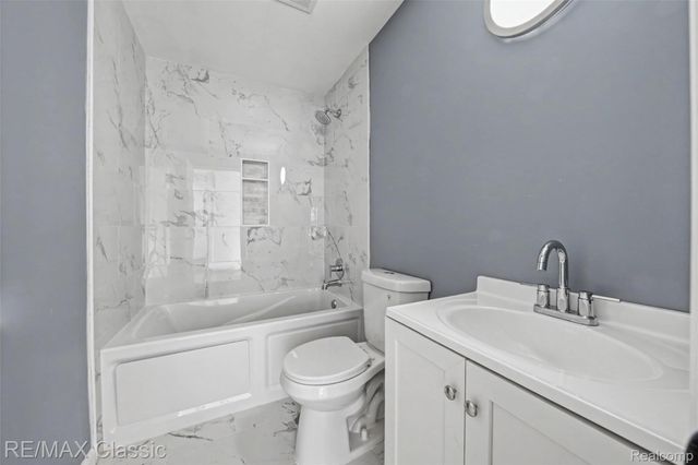 13849 Leonard Avenue, Warren, MI 48089