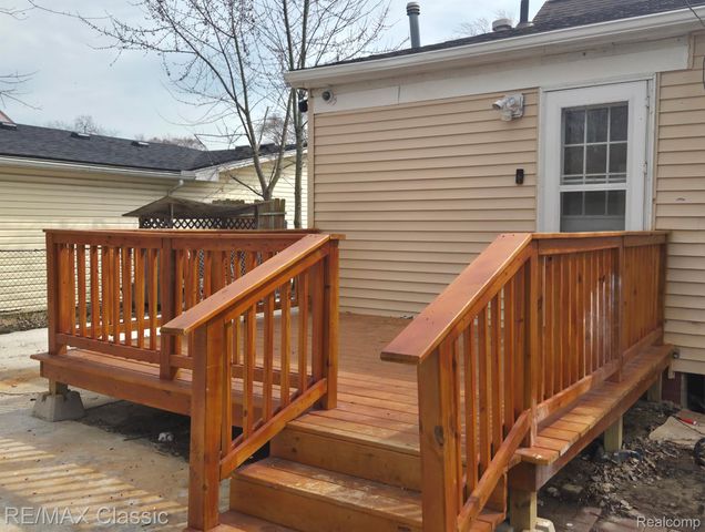 13849 Leonard Avenue, Warren, MI 48089