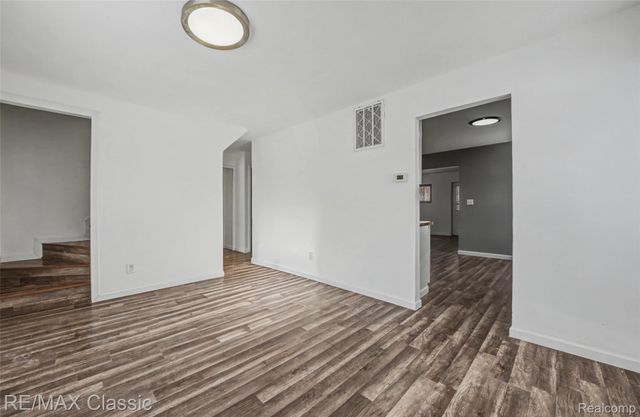 13849 Leonard Avenue, Warren, MI 48089