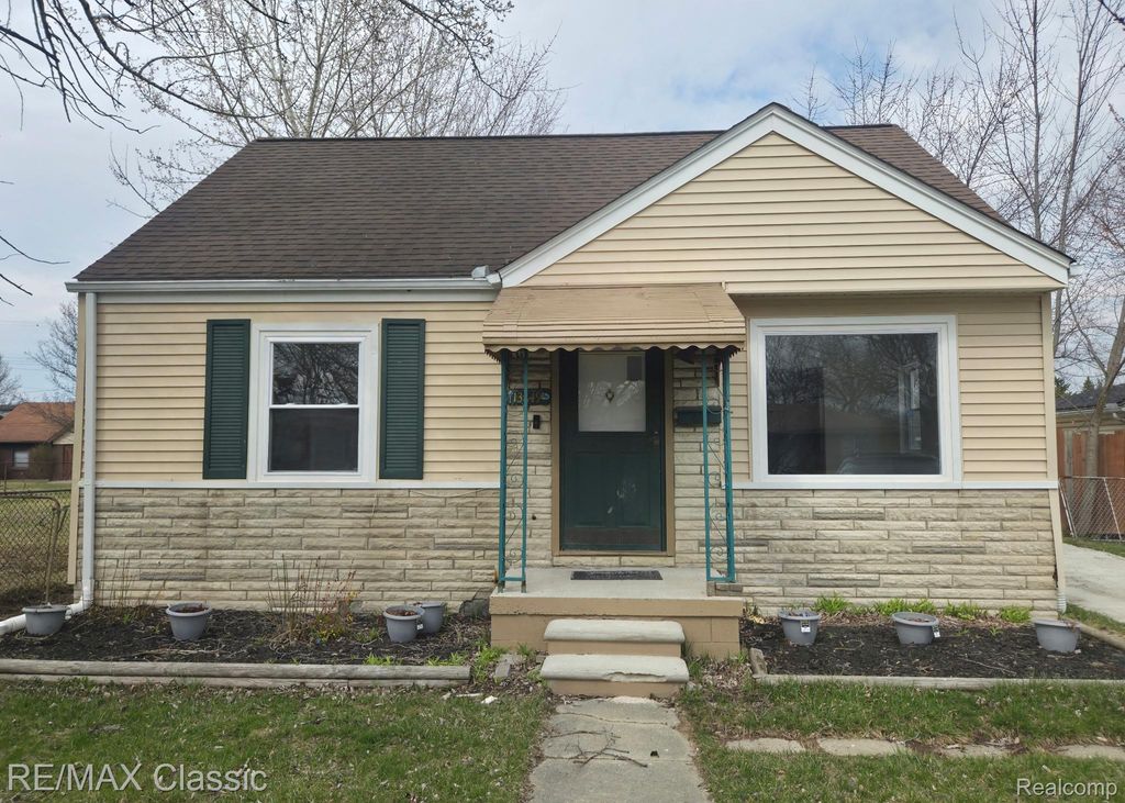 13849 Leonard Avenue, Warren, MI 48089