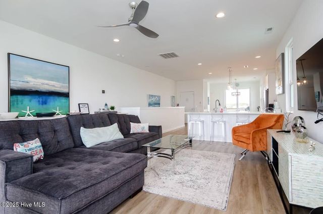 1007 N Carolina Beach Avenue N Unit 2, Carolina Beach, NC 28428