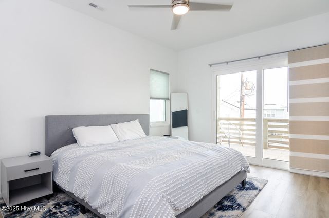 1007 N Carolina Beach Avenue N Unit 2, Carolina Beach, NC 28428