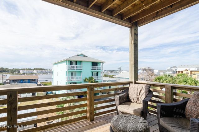 1007 N Carolina Beach Avenue N Unit 2, Carolina Beach, NC 28428