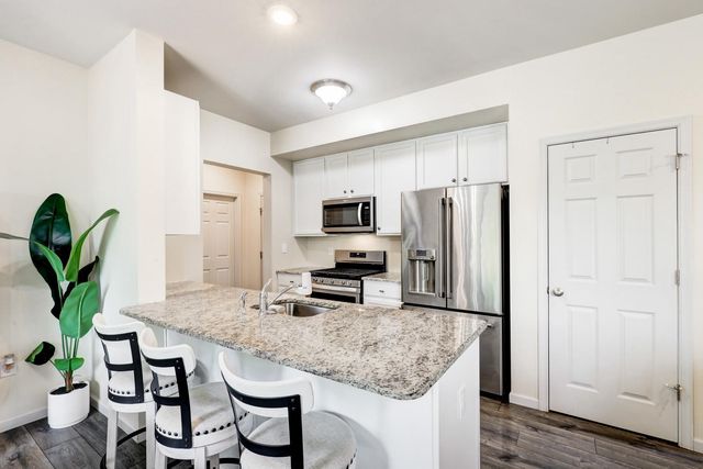 2224 BRIDGEPORT AVE, Pennsburg, PA 18073