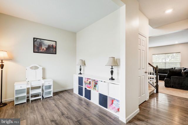 2224 BRIDGEPORT AVE, Pennsburg, PA 18073