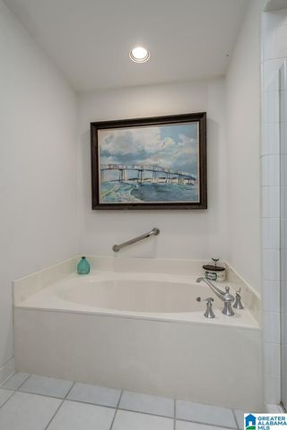 111 Mountain Brook Park Drive Unit C-14, Mountain Brook, AL 35213