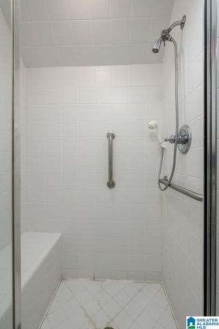 111 Mountain Brook Park Drive Unit C-14, Mountain Brook, AL 35213