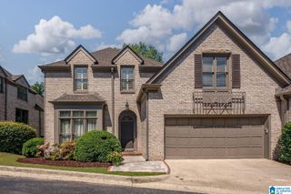 111 Mountain Brook Park Drive Unit C-14, Mountain Brook, AL 35213
