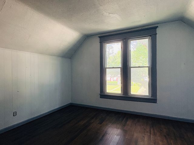 1712 Carney Avenue, Rockford, IL 61103