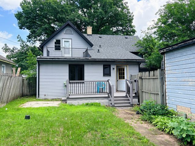 1712 Carney Avenue, Rockford, IL 61103