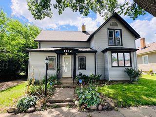 1712 Carney Avenue, Rockford, IL 61103