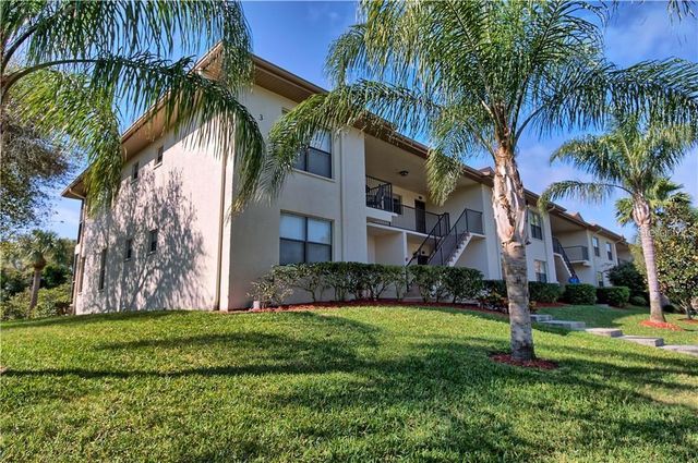 1673 SEASCAPE CIRCLE 102, Tarpon Springs, FL 34689