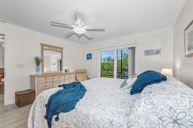 1673 SEASCAPE CIRCLE 102, Tarpon Springs, FL 34689