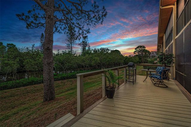 1673 SEASCAPE CIRCLE 102, Tarpon Springs, FL 34689