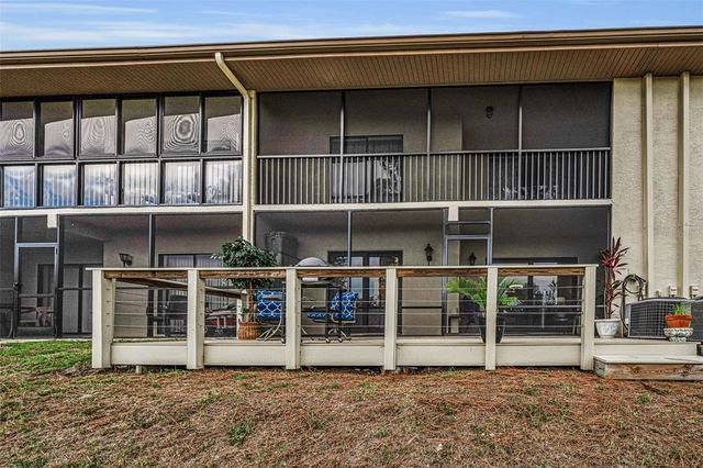 1673 SEASCAPE CIRCLE 102, Tarpon Springs, FL 34689