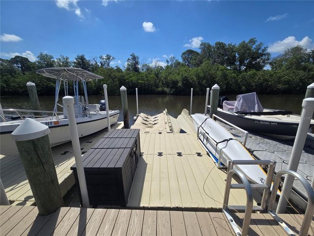 1673 SEASCAPE CIRCLE 102, Tarpon Springs, FL 34689