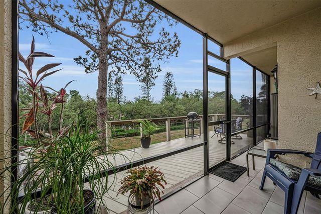 1673 SEASCAPE CIRCLE 102, Tarpon Springs, FL 34689