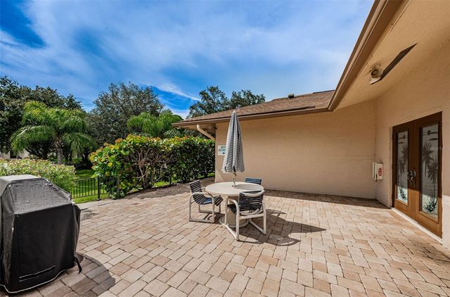 1673 SEASCAPE CIRCLE 102, Tarpon Springs, FL 34689