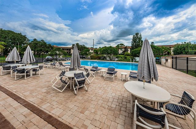 1673 SEASCAPE CIRCLE 102, Tarpon Springs, FL 34689