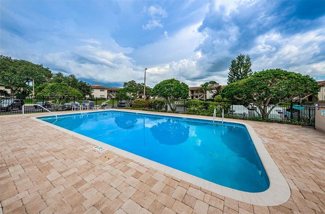 1673 SEASCAPE CIRCLE 102, Tarpon Springs, FL 34689