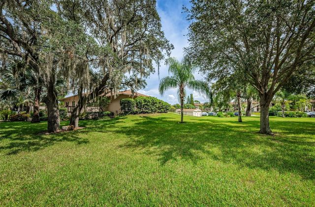 1673 SEASCAPE CIRCLE 102, Tarpon Springs, FL 34689