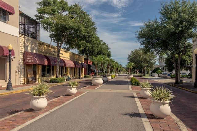 1673 SEASCAPE CIRCLE 102, Tarpon Springs, FL 34689