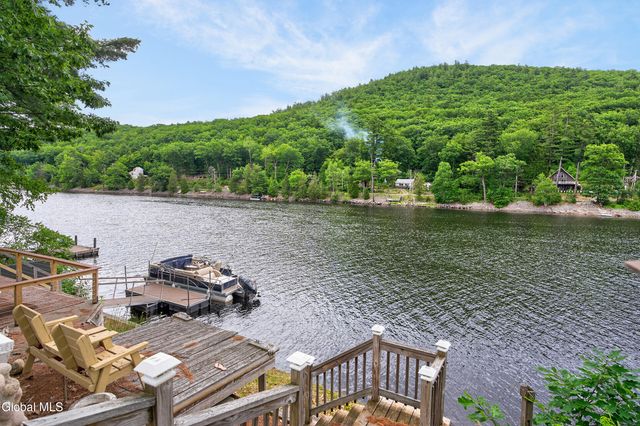 10 Service Drive, Hadley, NY 12835