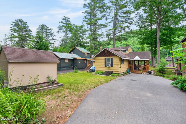 10 Service Drive, Hadley, NY 12835