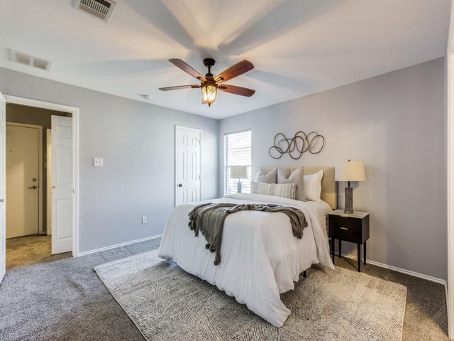 108 Killian LOOP, Hutto, TX 78634