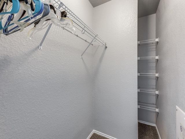 108 Killian LOOP, Hutto, TX 78634