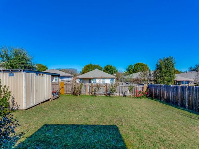 108 Killian LOOP, Hutto, TX 78634