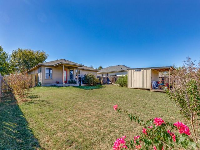 108 Killian LOOP, Hutto, TX 78634