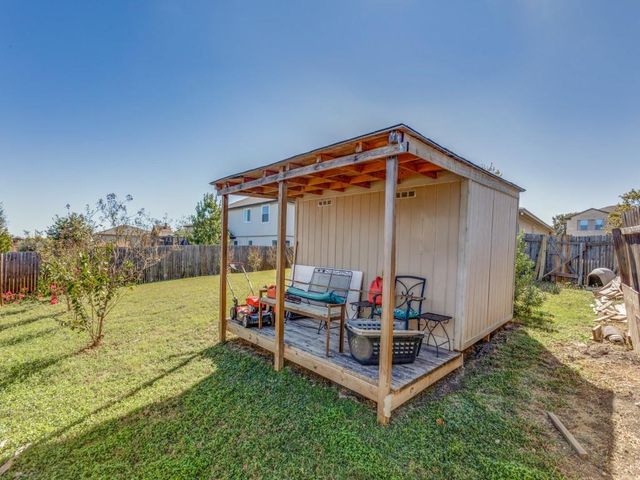 108 Killian LOOP, Hutto, TX 78634