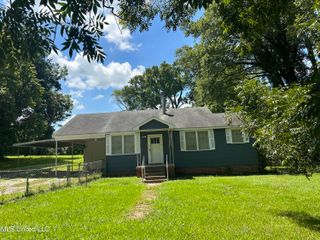 12 Foster Mound Road, Natchez, MS 39120