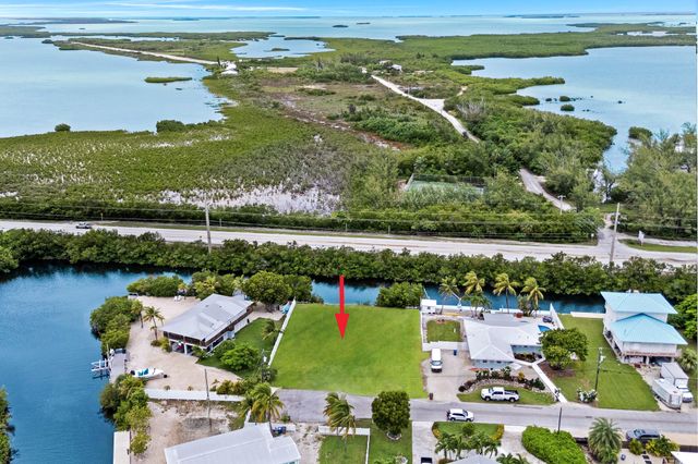 16841 Driftwood Lane, Sugarloaf Key, FL 33042
