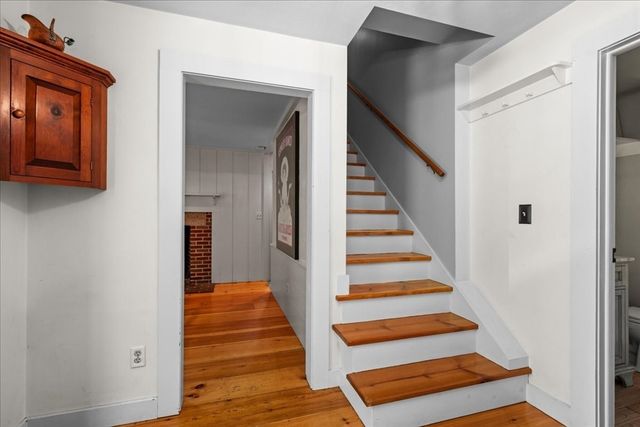225 E Temple St, Boylston, MA 01505